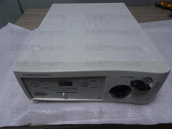 STRYKER  X7000/220-190-000冷光源 無法正常開機 維修