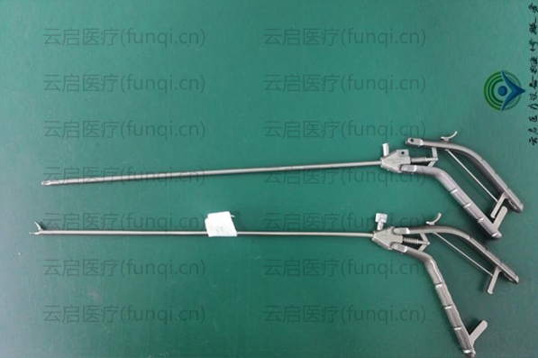 STORZ 261732 KC 持針器 外管嚴(yán)重變形，鉗頭打不開 600小 水印 1130.jpg